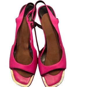 Donald Pliner Women’s Next-8leather slingback heal